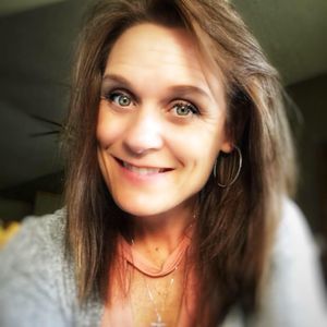 Meet your Posher, Niki